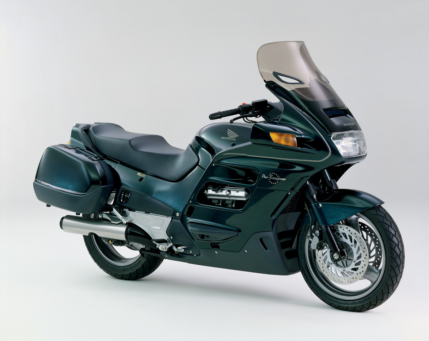 Honda st1100 pan european (1990-2001): review & buying guide