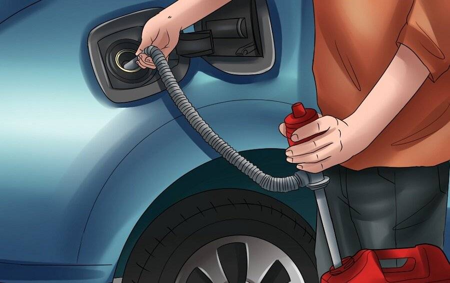 Как слить бензин из бака автомобиля, несколько полезных советов