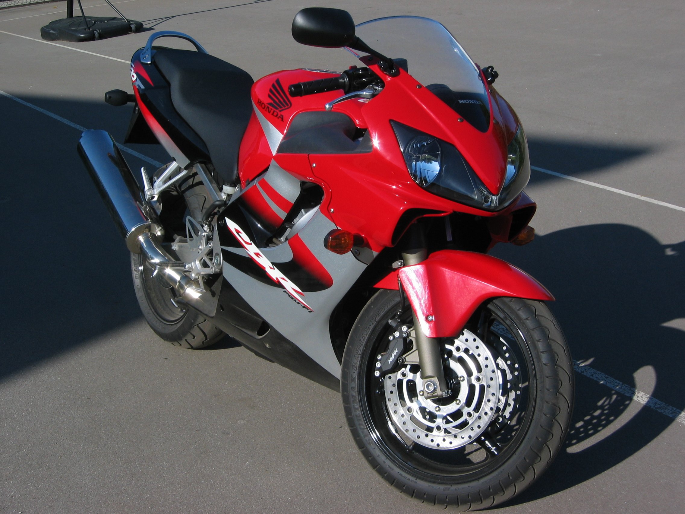 Мотоцикл f4 1000 1+1 (2005): технические характеристики, фото, видео