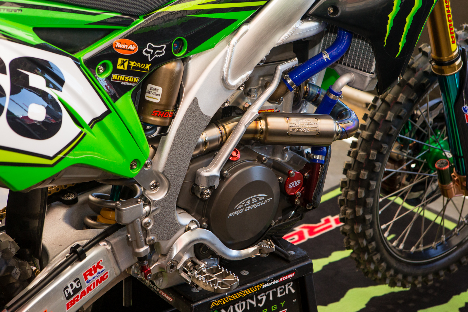 Kawasaki kx 250 – это легендарный кроссовый мотоцикл
