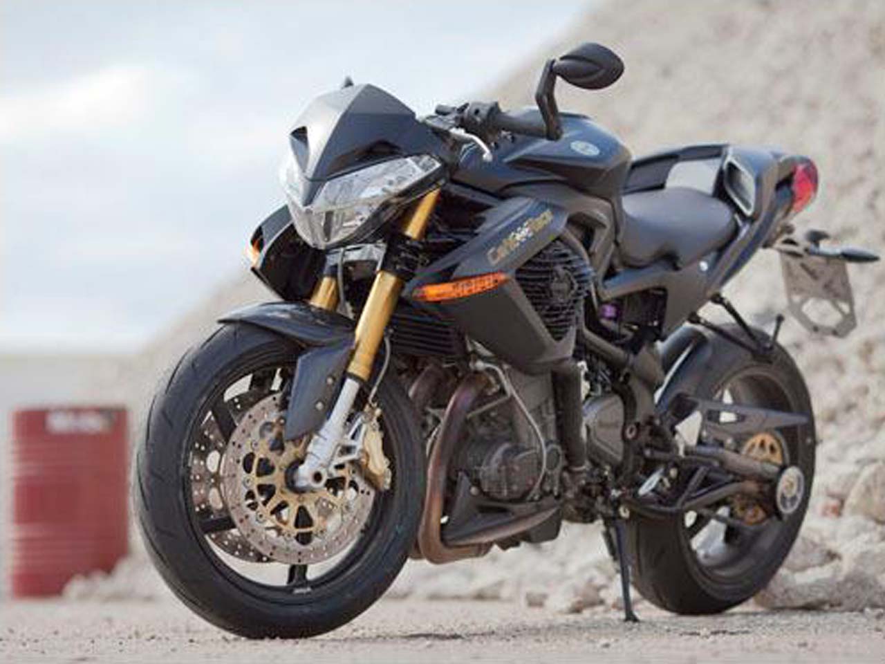 Tnt 1130 r - benelli q.j. | motorcycles and scooters