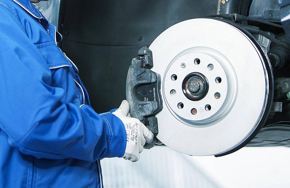 Снижение эффективности работы тормозной системы и способы его предотвращения | delphi auto parts