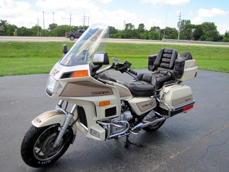 Обзор мотоцикла honda gl1800 f6b gold wing