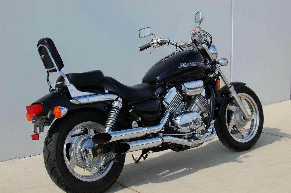 Мотоцикл honda vfr 750 f