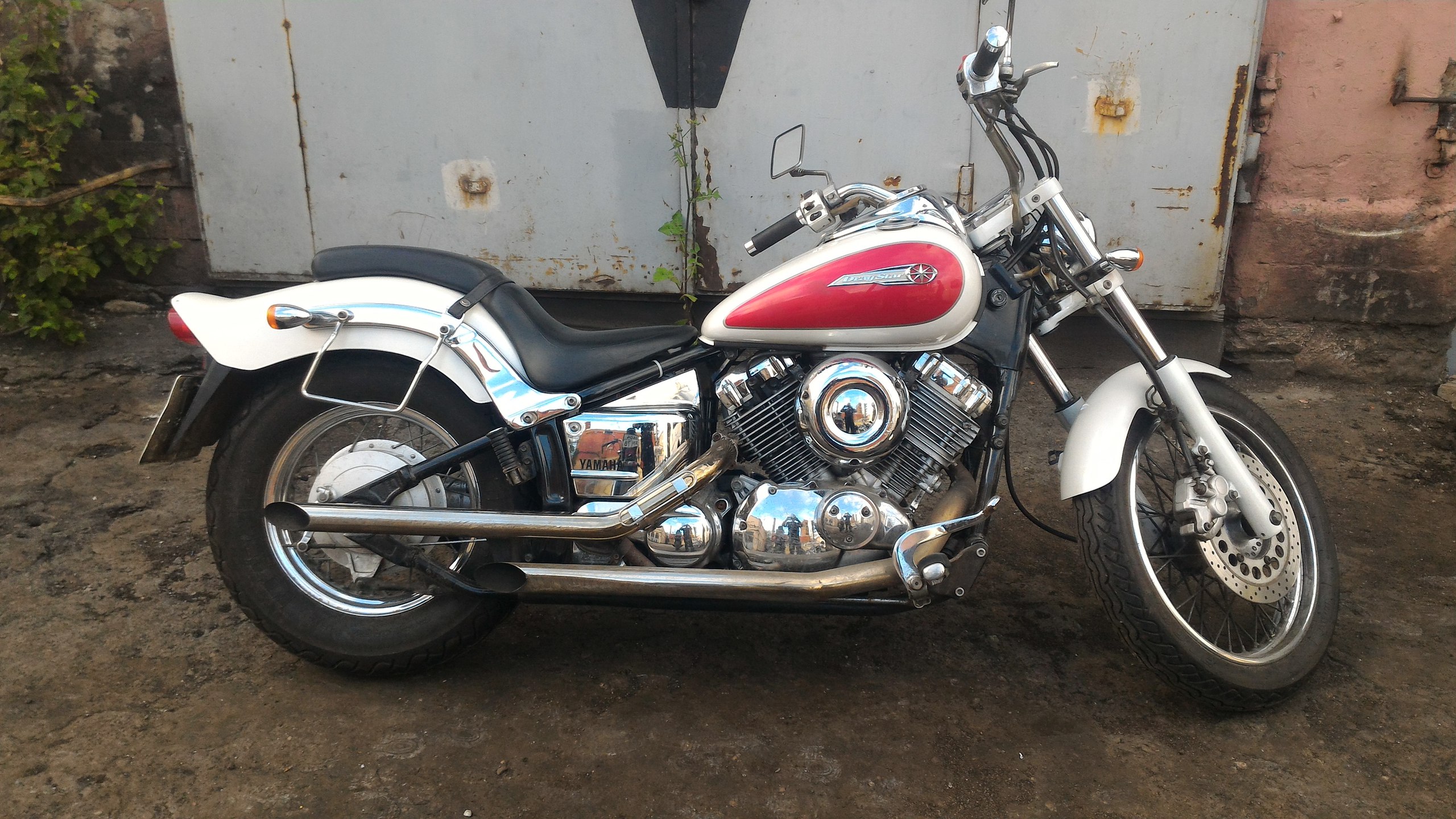 Yamaha xv950 bolt - заводской боббер с неплохим характером и внешностью