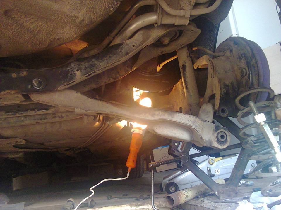 Схема и ремонт задней подвески ford focus-2