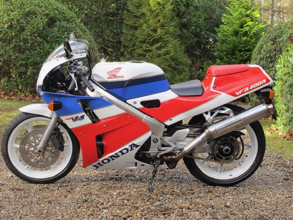 Honda vfr 400 - обзор, технические характеристики | mymot - каталог мотоциклов и все объявления об их продаже в одном месте