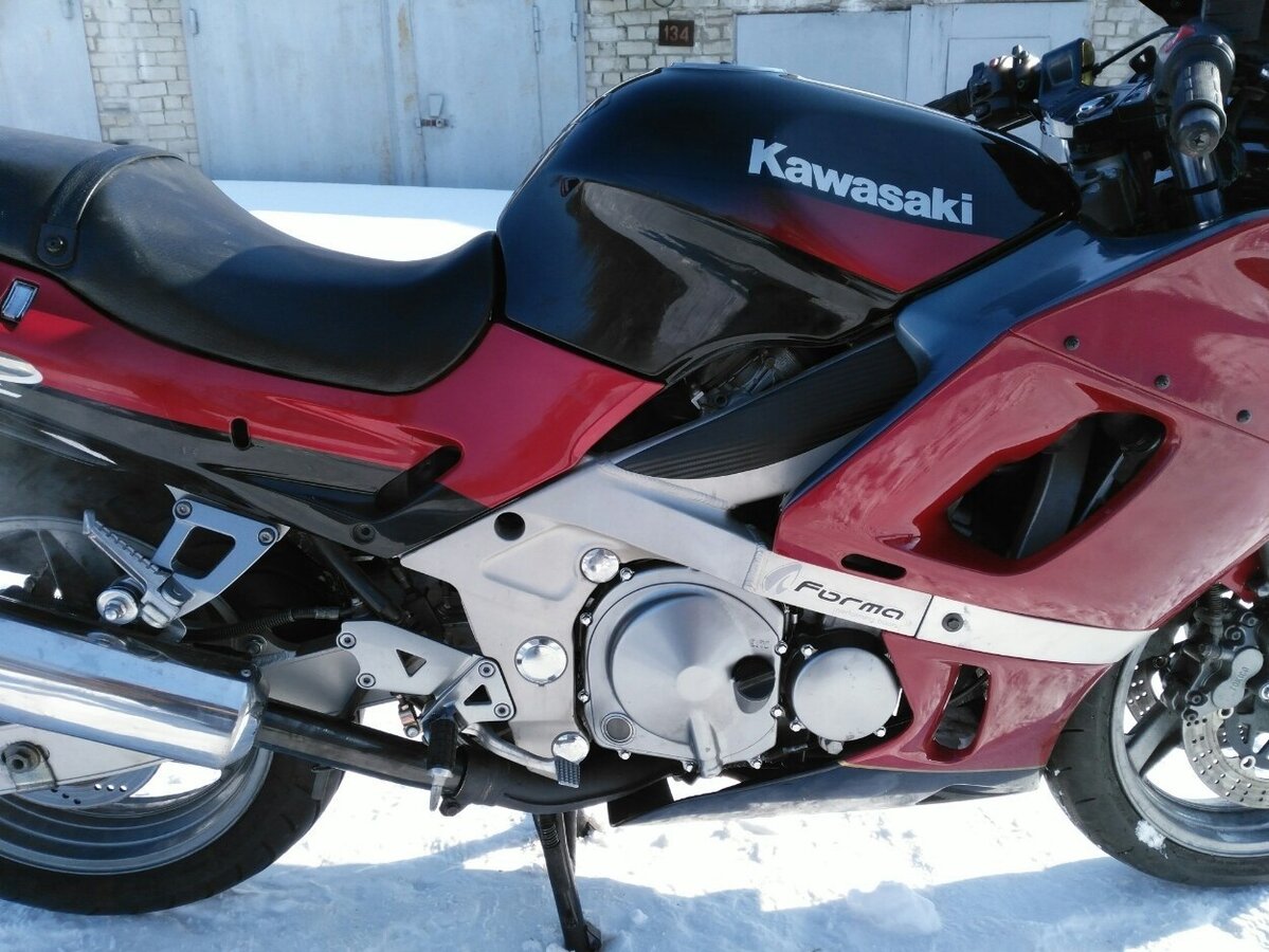 Обзор kawasaki zzr 400 — спортивно-туристический мотоцикл
