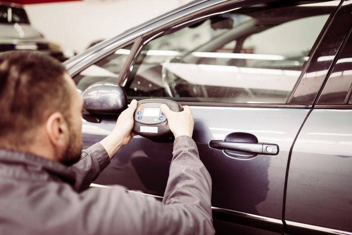 Как самостоятельно проверить автомобиль при покупке с рук? – газета "право"