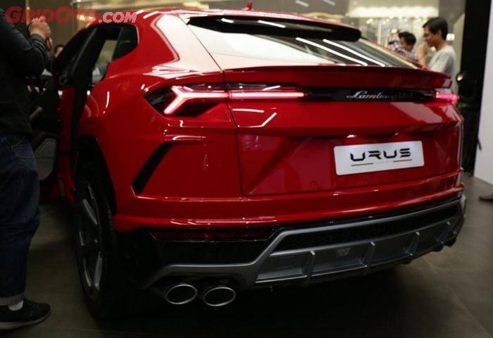 Lamborghini urus vs audi rs q8 – найдутся ли отличия?
