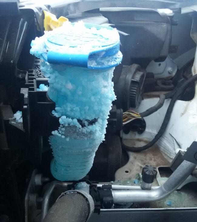 Что будет если замерзнет вода в двигателе