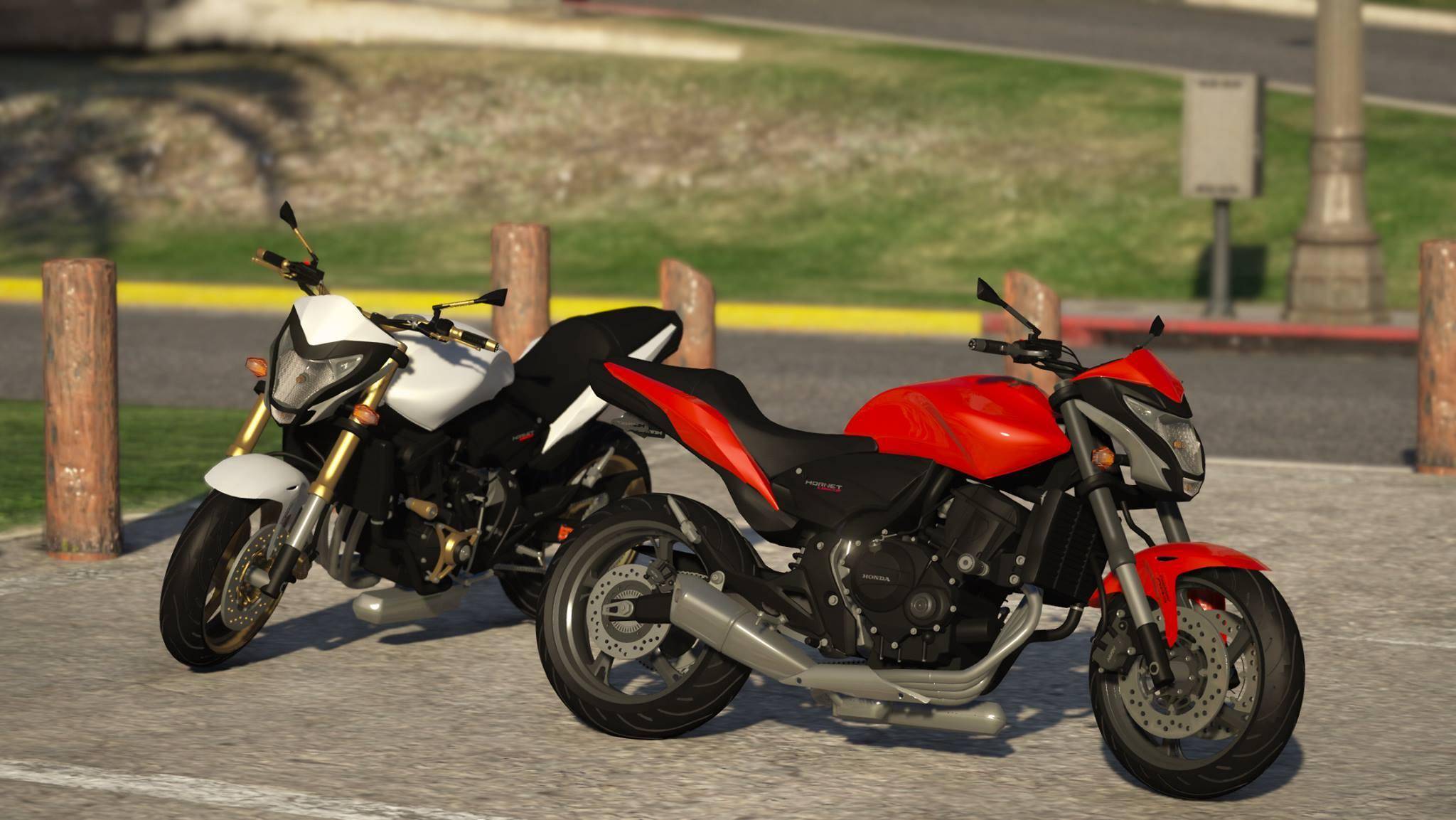 Мотоциклы honda cb1000ra9 vs yamaha fz1-s - тест, обзор | motorice.ru