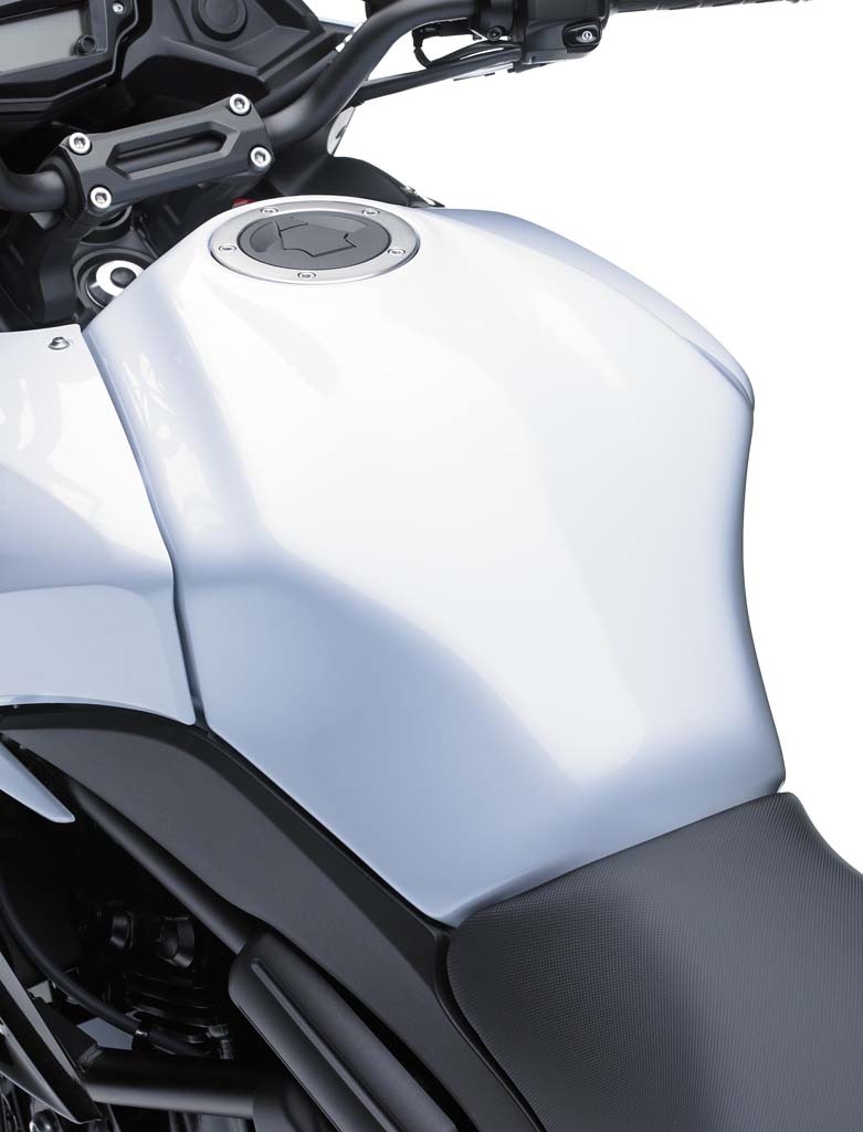 Кавасаки версис 650
