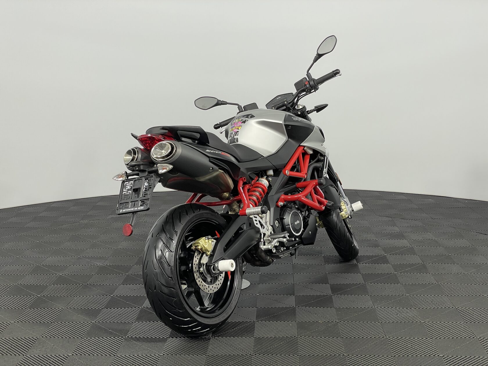 Mototeamrussia: тест и первое впечатление об aprilia shiver 900 2018