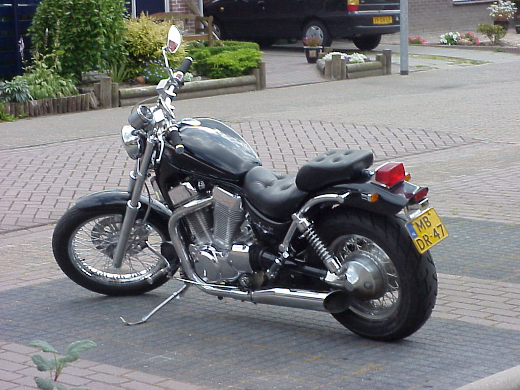 Suzuki intruder 1400 фото