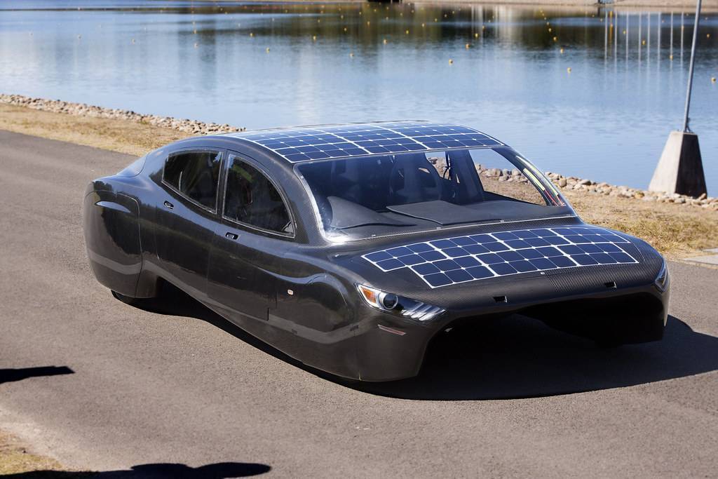 Автомобиль на солнечных батареях: миф или реальность
