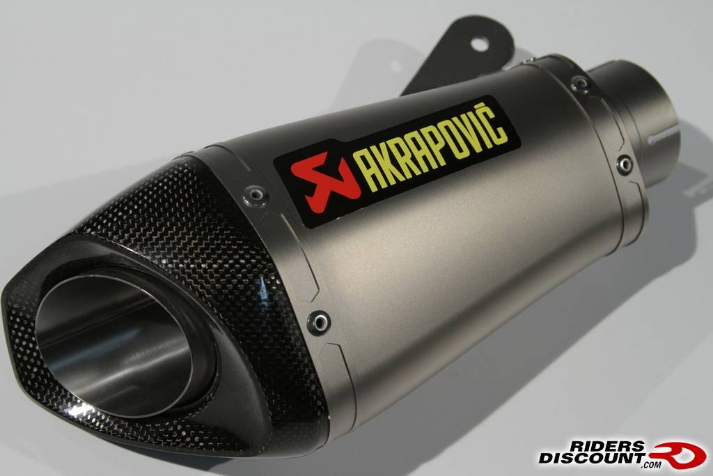 Akrapovic начал производство глушителей для скутеров vespa
