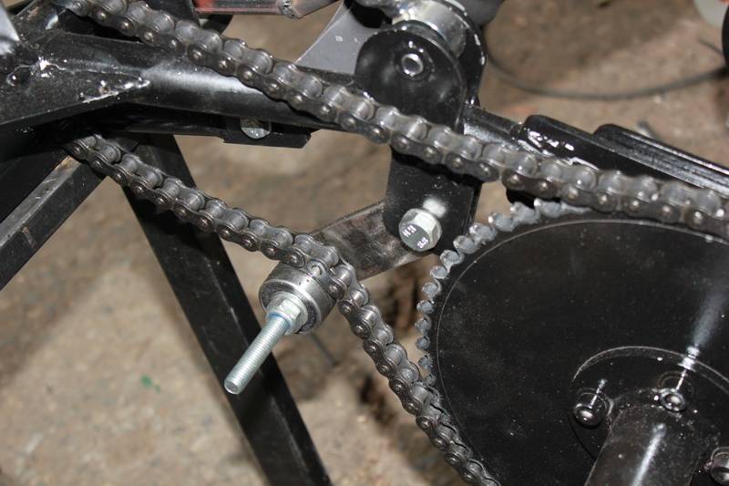 Зачем нужен натяжитель цепи на велосипеде и его установка