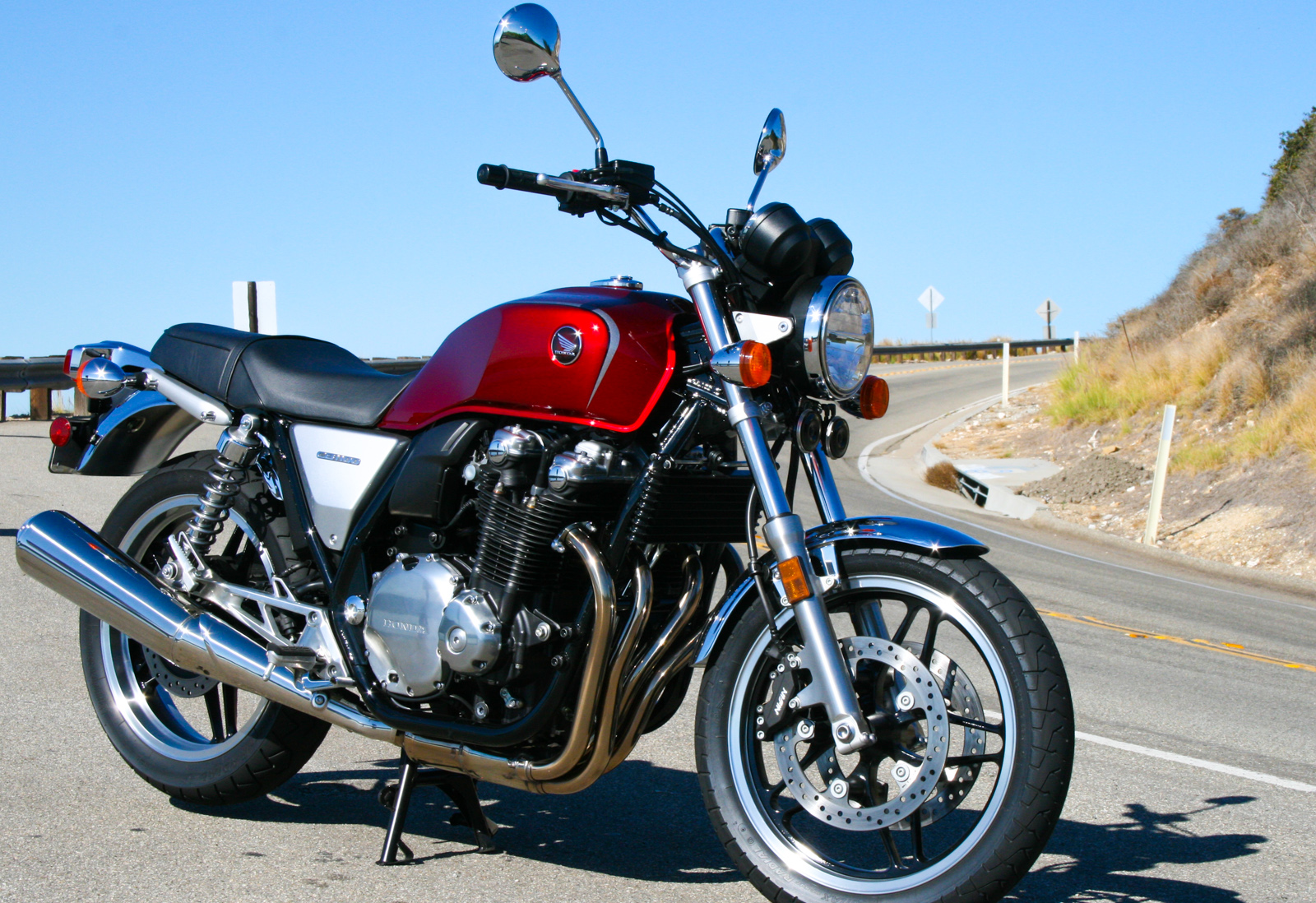Мотоцикл honda cb 1100 — интересный выбор для ценителей ретро