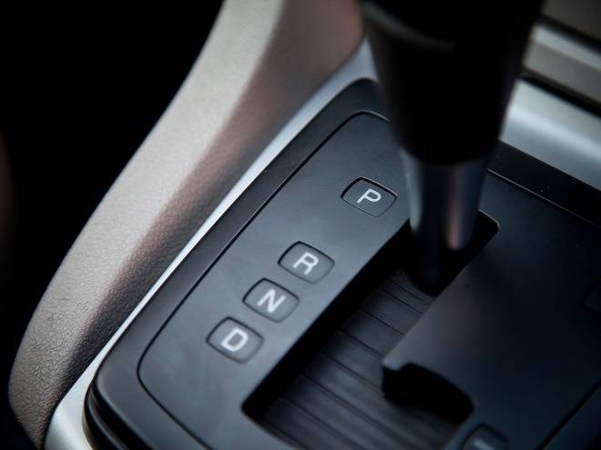 Как правильно ездить на коробке автомат — советы по вождению машины с акпп. вождение автомобиля с автоматической коробкой передач для начинающих водителей