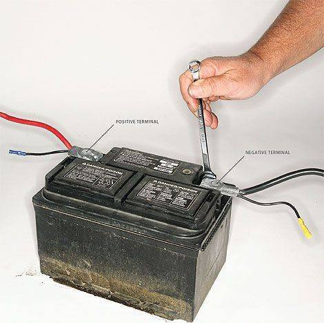 Как промыть аккумулятор и заменить электролит в домашних условиях