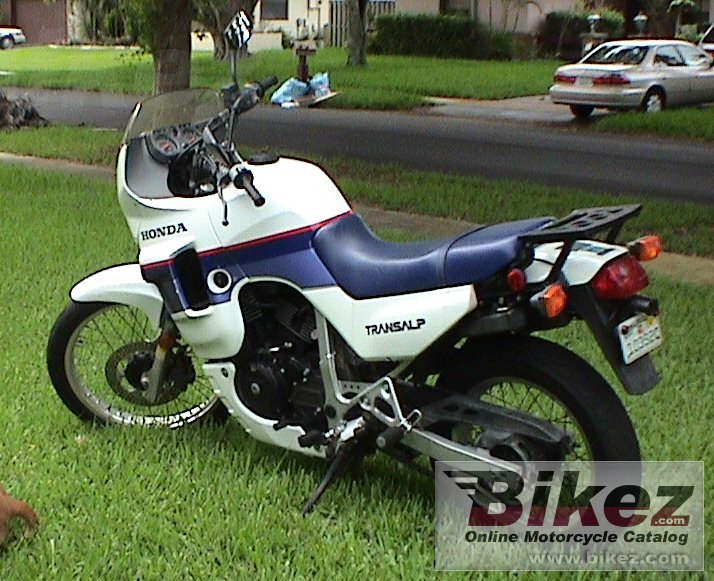 Обзор и технические характеристики honda transalp 600