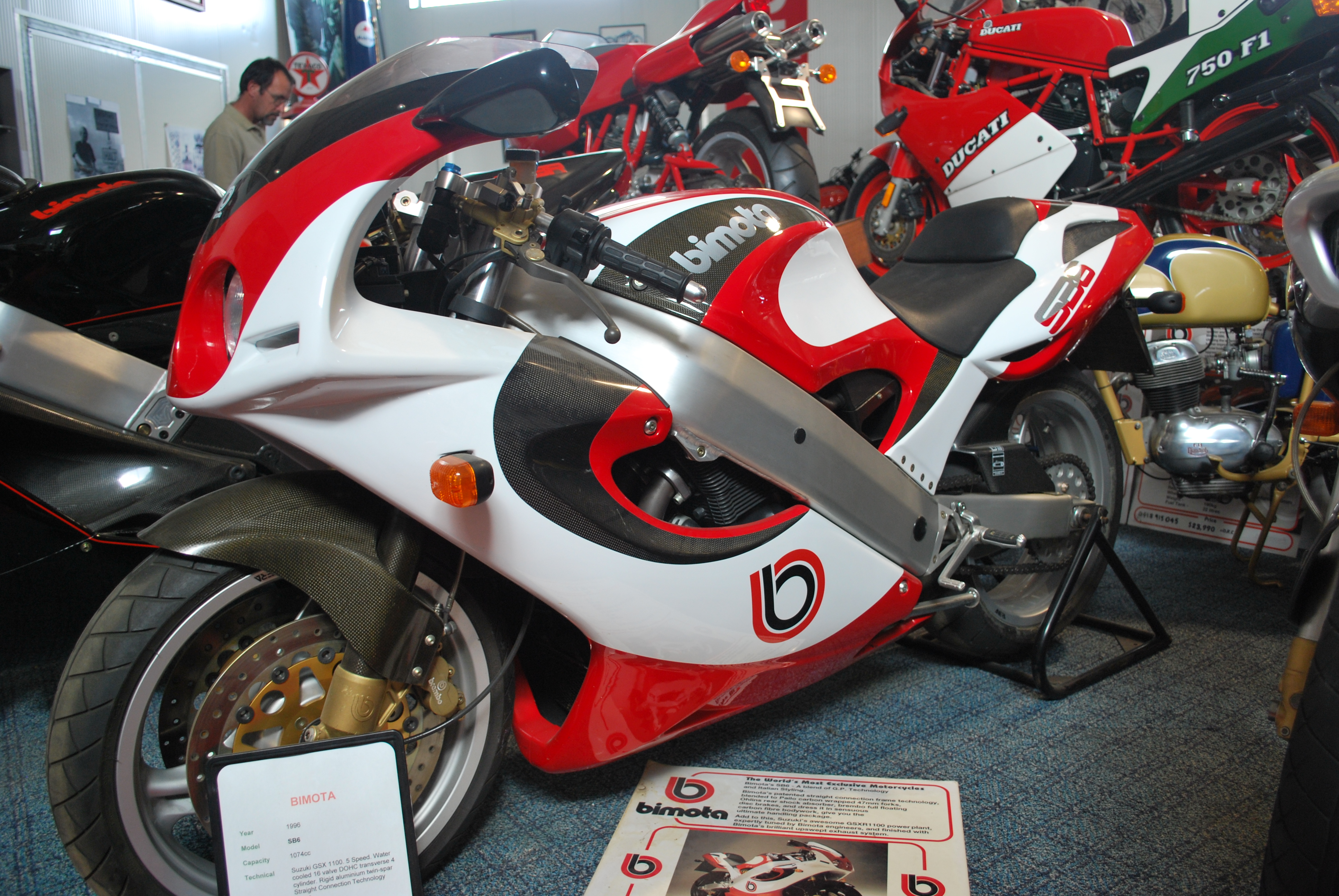 Мотоцикл yb11 superleggera 25 anniversary (2000): технические характеристики, фото, видео