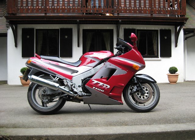 Мотоцикл kawasaki zz-r 1100 d 1999 цена, фото, характеристики, обзор, сравнение на базамото