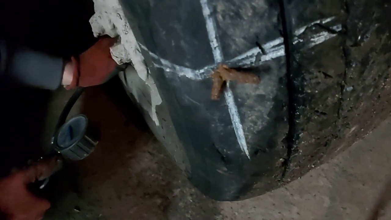 Самостоятельный ремонт прокола бескамерной шины жгутом из сырой резины