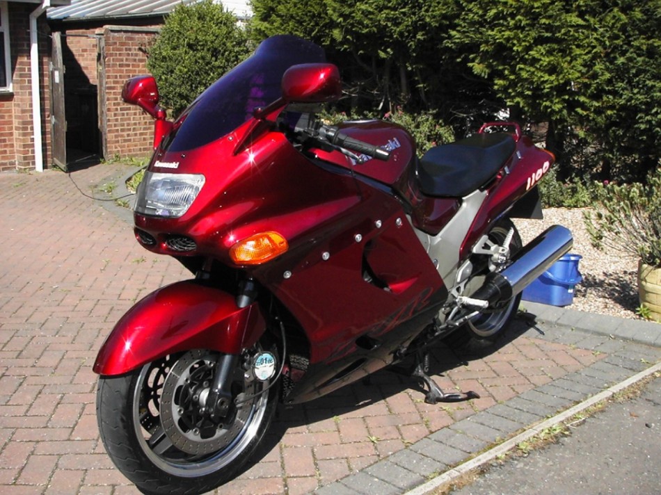 Мотоцикл gpz 1100 horizont: технические характеристики, фото, видео
