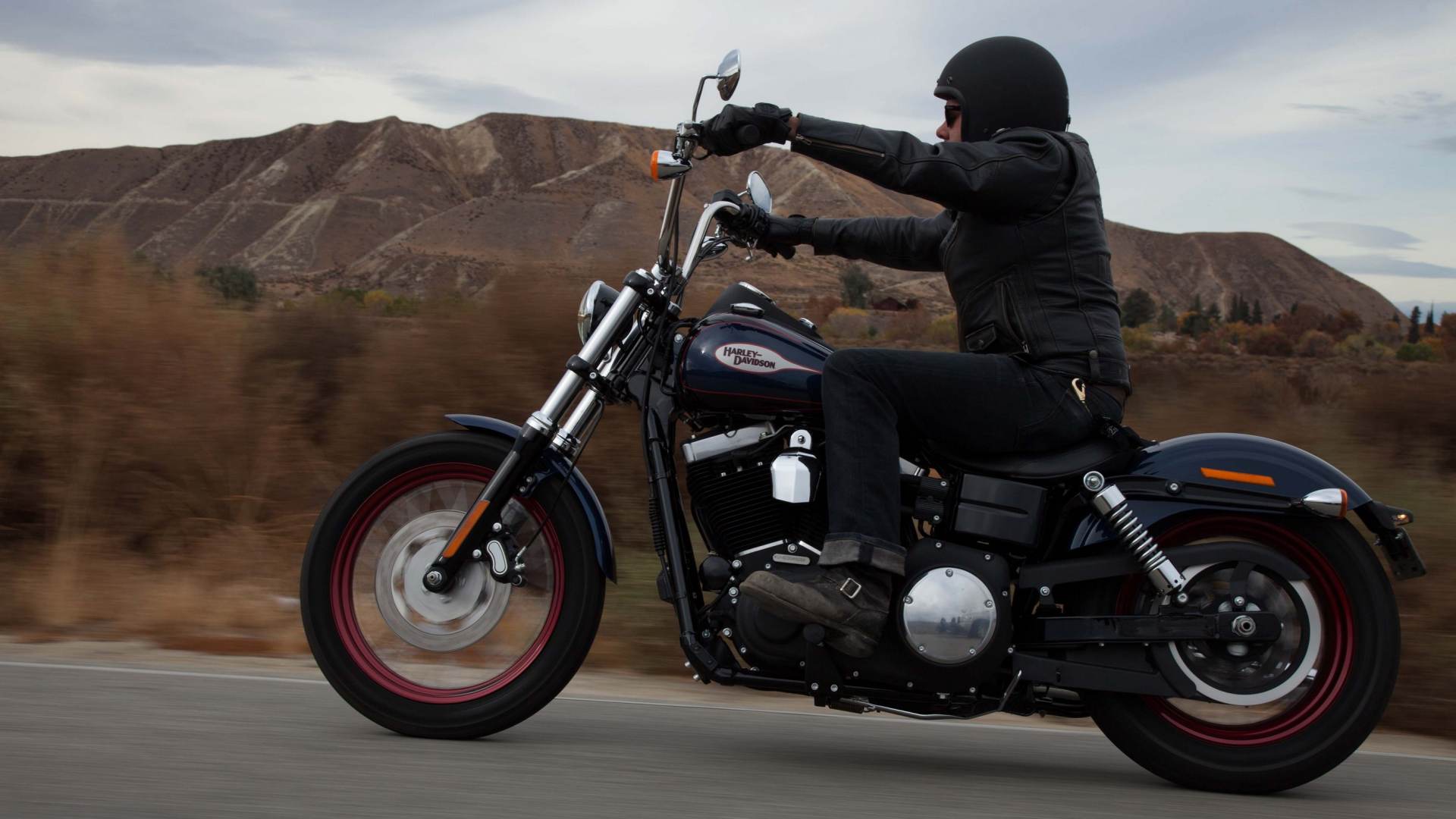 2017 harley-davidson dyna street bob review | styling success