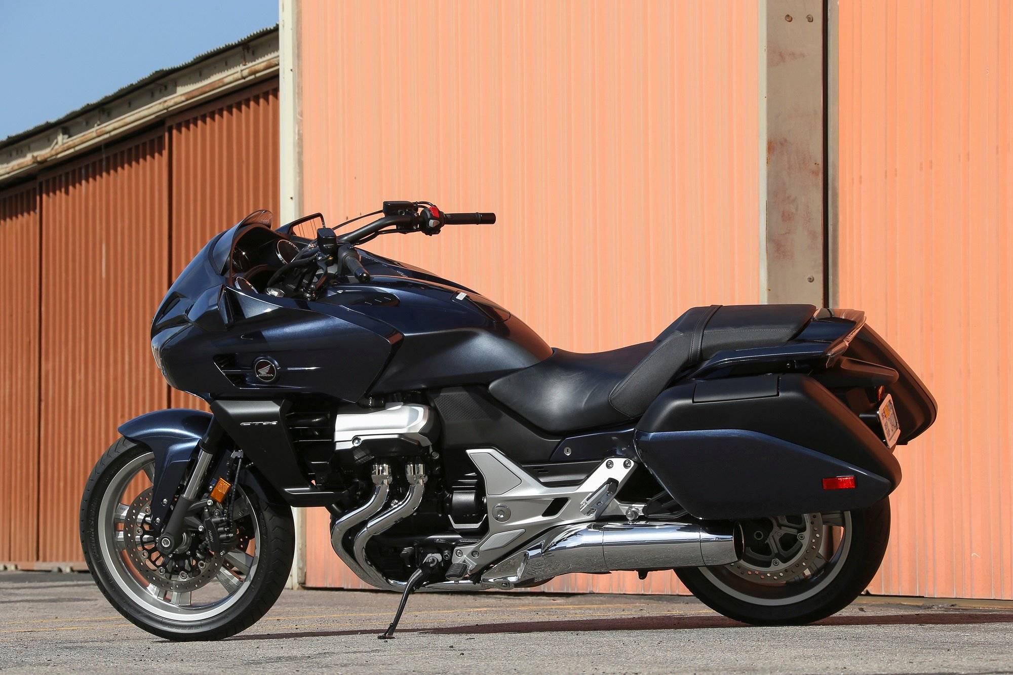Подготовка к кризису среднего возраста или тест-драйв yamaha xvs1300 custom (stryker) - keen biker