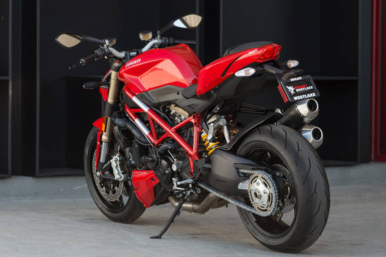 Ducati streetfighter - abcdef.wiki