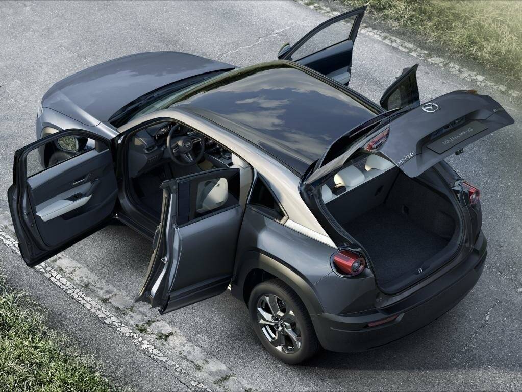 Новый электрический Mazda MX-30 с увеличенной дальностью хода