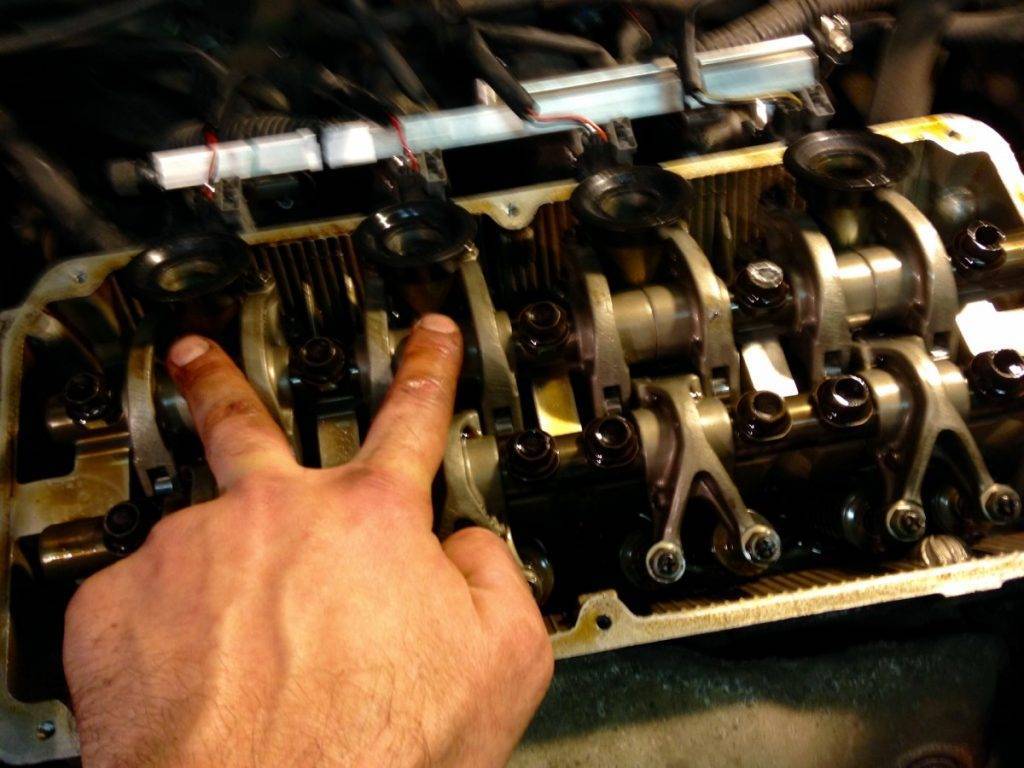 Как отрегулировать клапана на двигателе авто - описание и инструкции