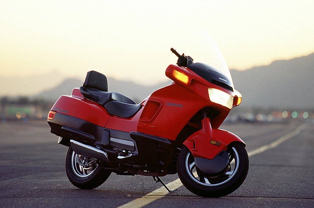 Honda pc800 pacific coast: history, specs, pictures - cyclechaos