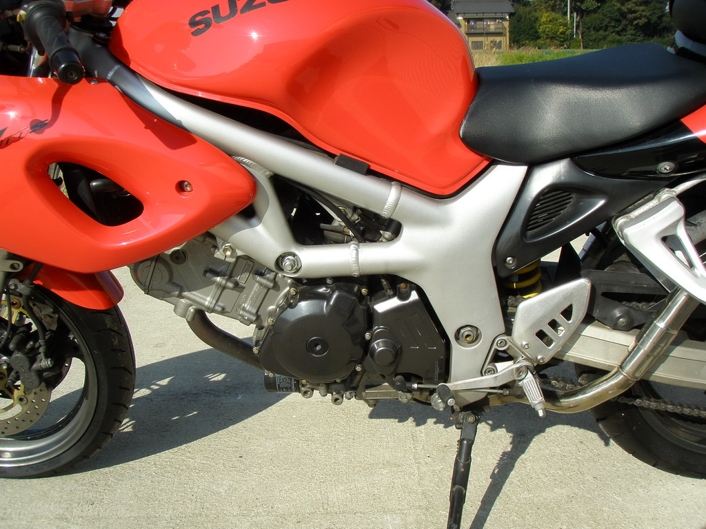 Спорт-турист suzuki rf 400