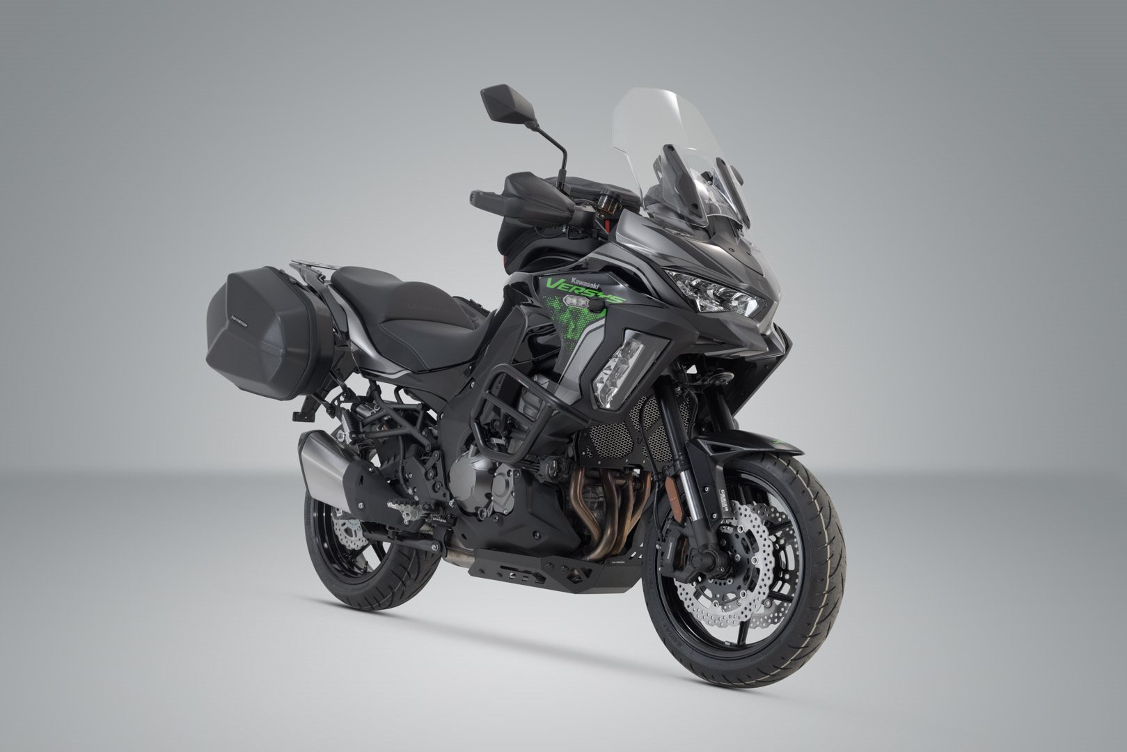Туристический мотоцикл kawasaki versys 1000 2021. тестирование