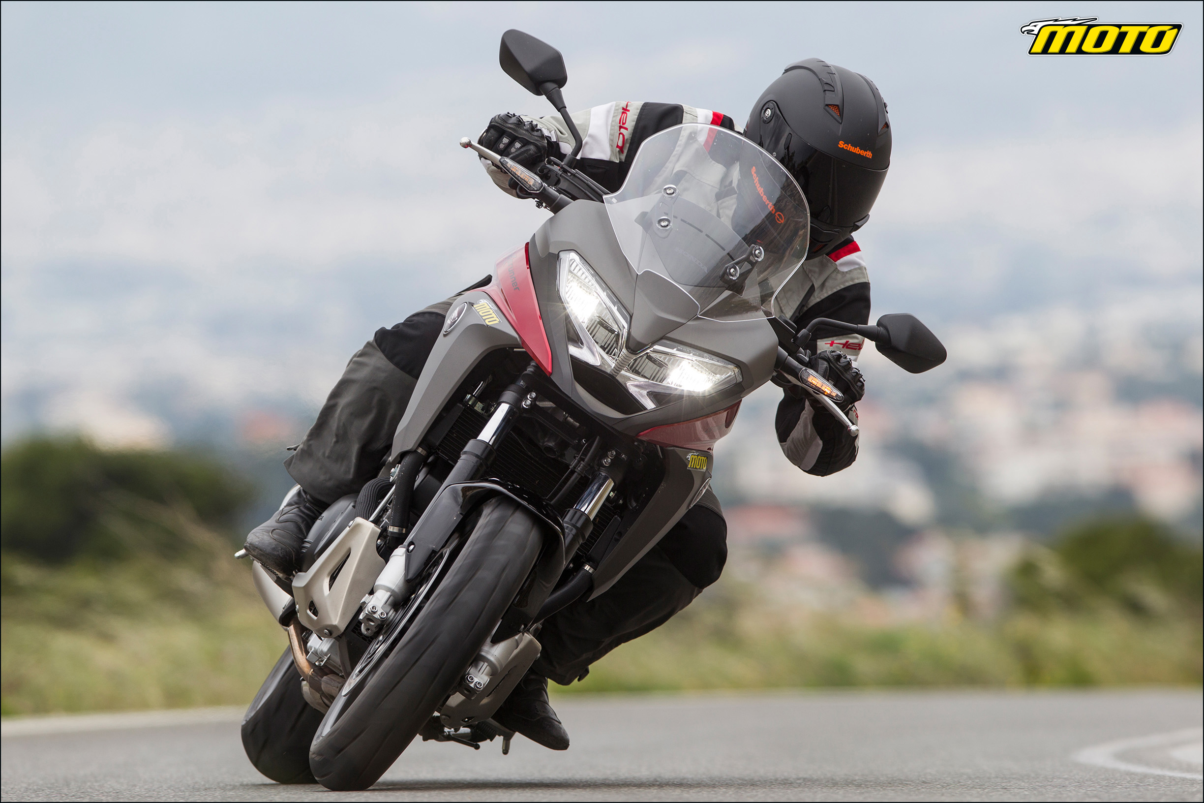 Информация по мотоциклу honda vfr800x crossrunner